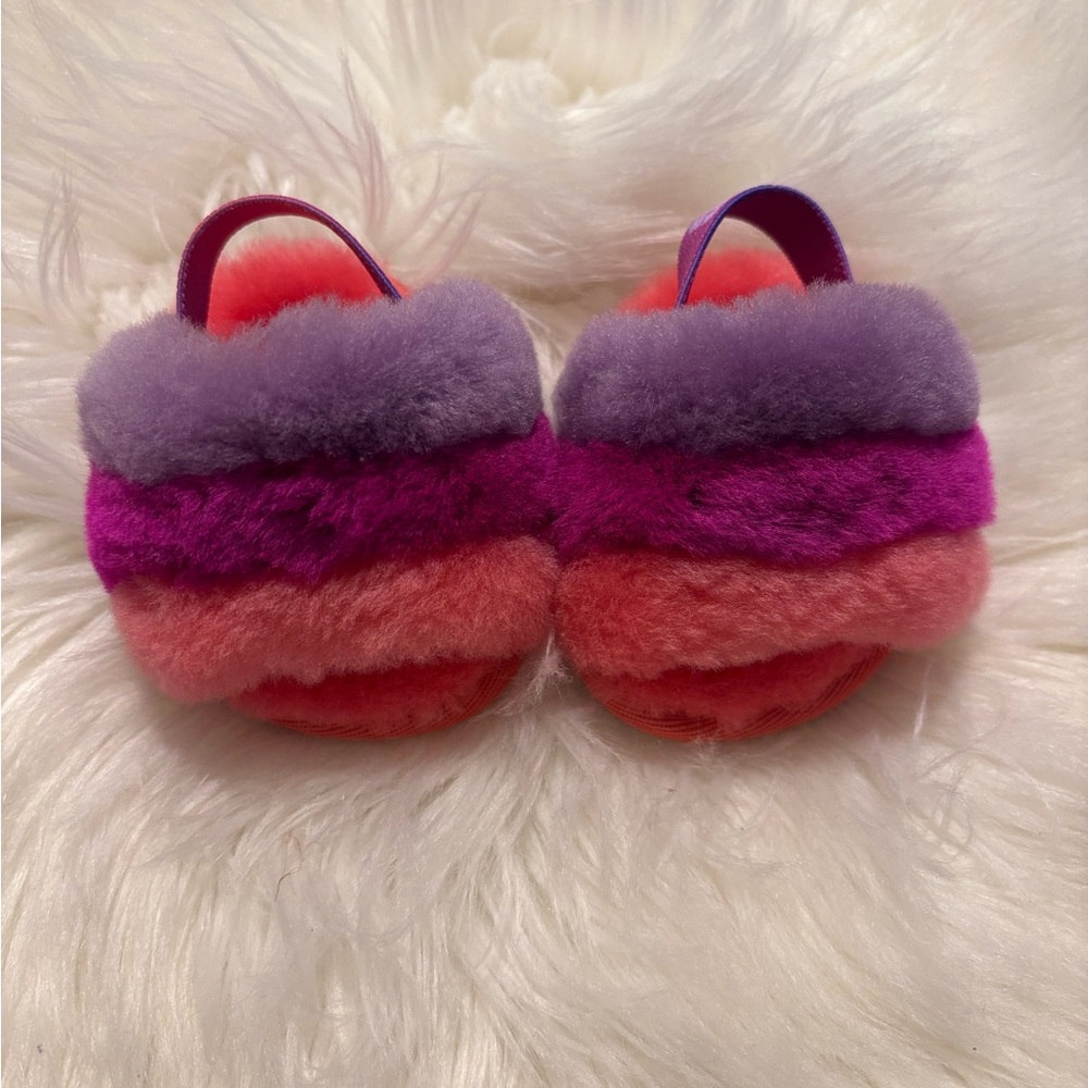 UGG Fluff Yeah Baby Slippers – Size 0/1